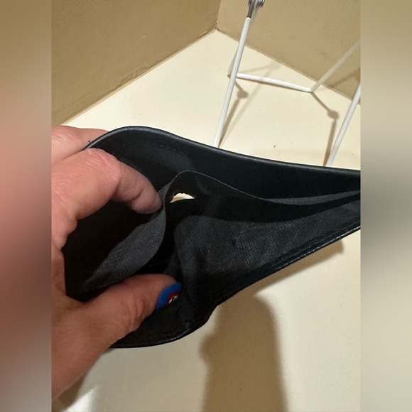 GUCCI Bee & Star Bifold Wallet Black leather - Picture 10 of 10